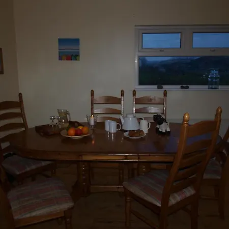 The Lookout Guest house *