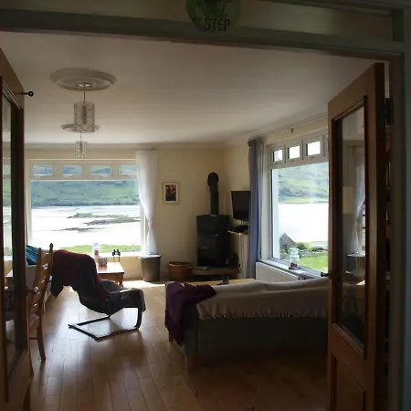 The Lookout Guest house *