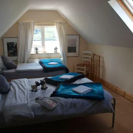 The Lookout Guest house *